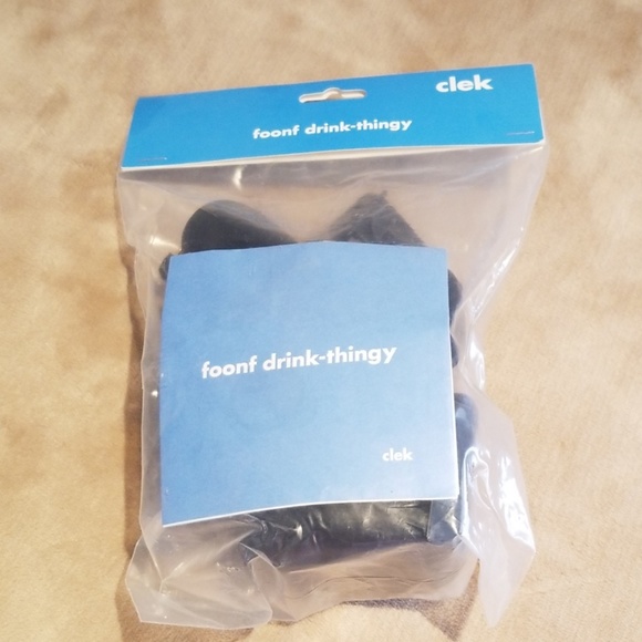 clek foonf cup holder